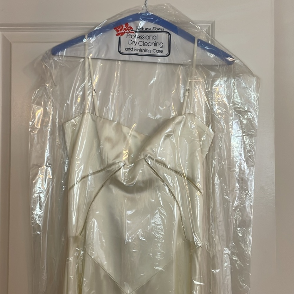 house of cb Annabella Ivory Satin Lace Up Maxi Dress - Picture 6 of 8